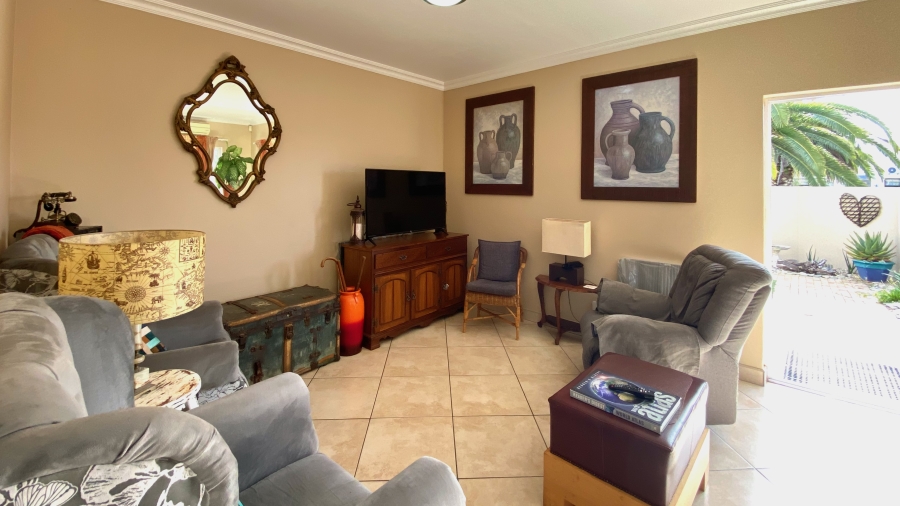 3 Bedroom Property for Sale in Velddrif Western Cape
